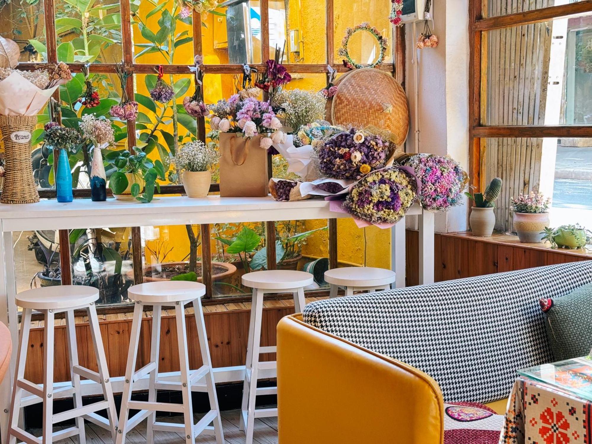 The Cloudland International Youth Hostel Close To The City Center,10 Min Walks To The Subway, Close To The Night Market, Old Street, Green Lake, English-Speaking Service, Free Activity Convenient Payment And Visa Cards Are Accepted Kunming Bagian luar foto