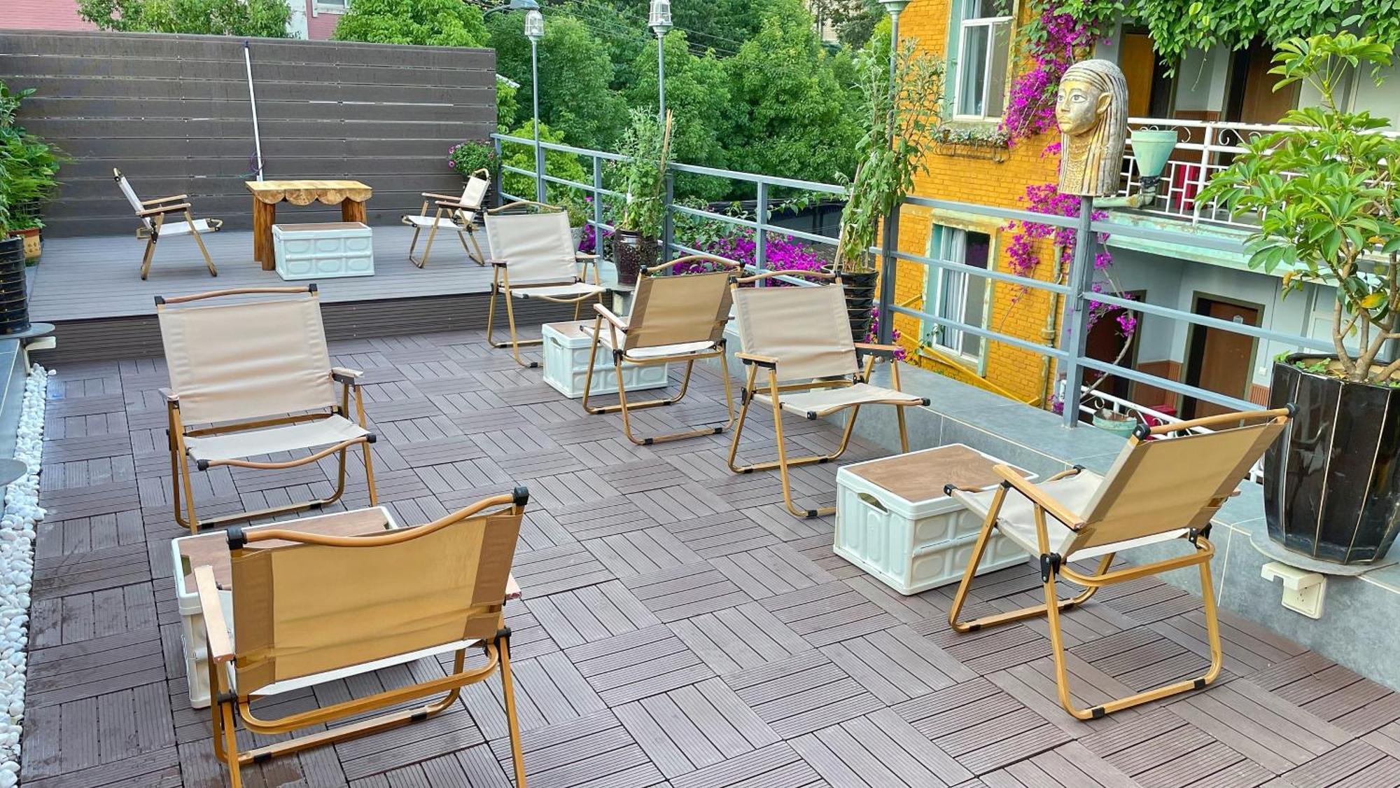 The Cloudland International Youth Hostel Close To The City Center,10 Min Walks To The Subway, Close To The Night Market, Old Street, Green Lake, English-Speaking Service, Free Activity Convenient Payment And Visa Cards Are Accepted Kunming Bagian luar foto