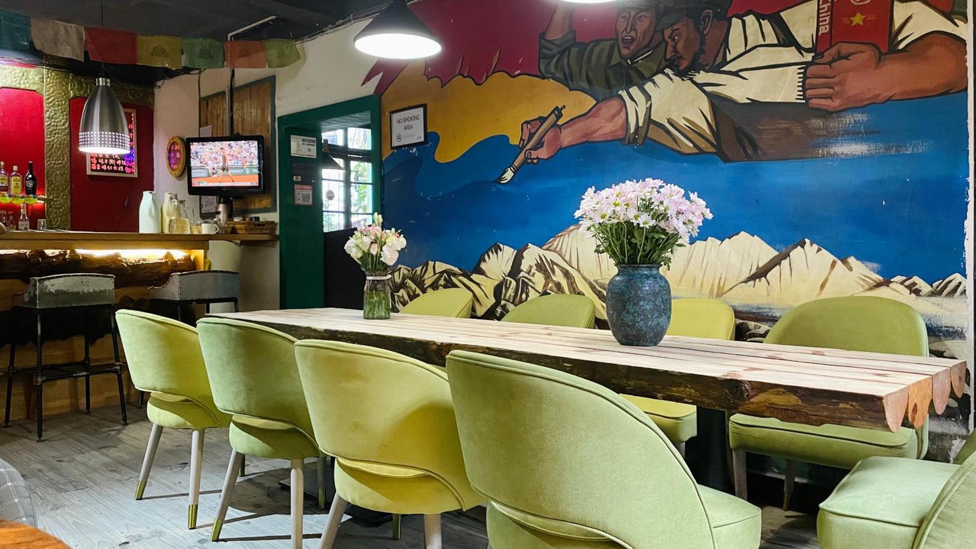 The Cloudland International Youth Hostel Close To The City Center,10 Min Walks To The Subway, Close To The Night Market, Old Street, Green Lake, English-Speaking Service, Free Activity Convenient Payment And Visa Cards Are Accepted Kunming Bagian luar foto